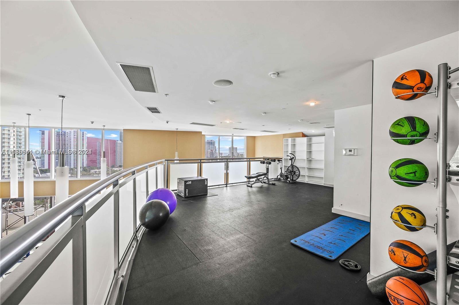 60 SW 13th St 3620, Miami, Florida 33130, 2 Bedrooms Bedrooms, ,2 BathroomsBathrooms,Residential,For Sale,60 SW 13th St 3620,A11536641