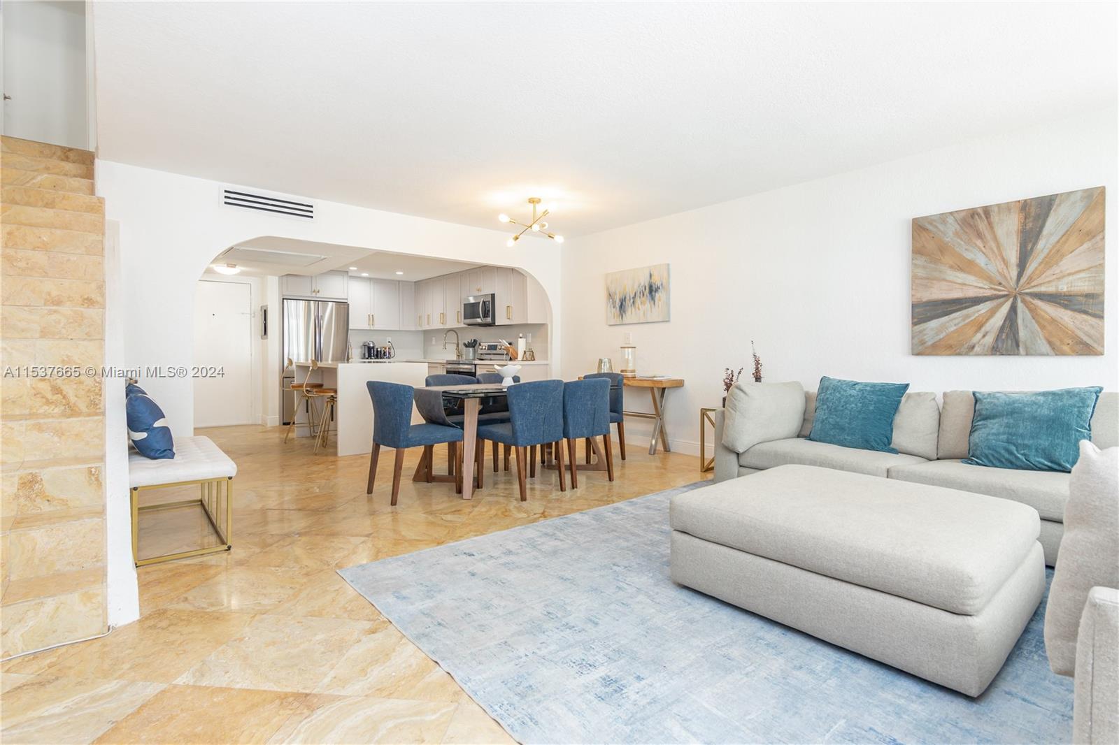 Guest Bedroom / Bedroom 2