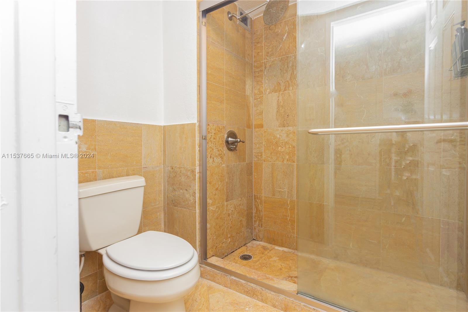 5401 Collins Ave 337, Miami Beach, Florida 33140, 2 Bedrooms Bedrooms, ,3 BathroomsBathrooms,Residential,For Sale,5401 Collins Ave 337,A11537665