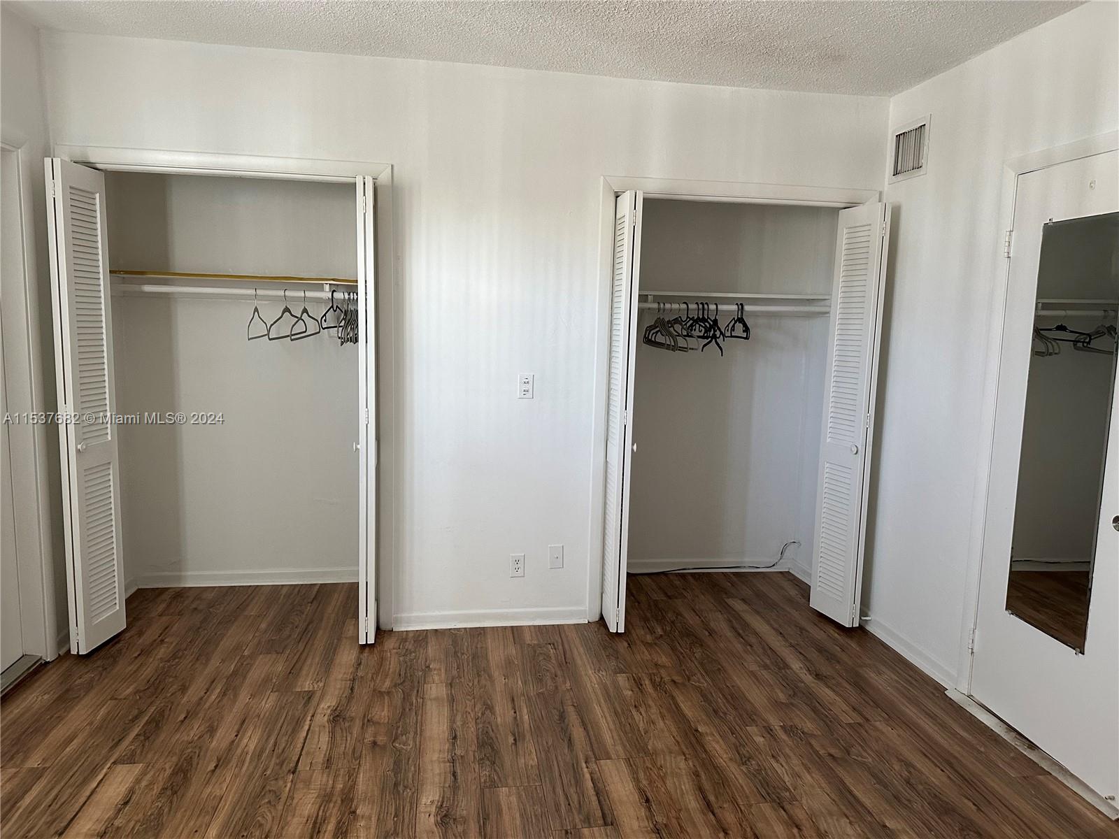 467 GOLDEN ISLE 307, Hallandale Beach, Florida 33009, 1 Bedroom Bedrooms, ,1 BathroomBathrooms,Residentiallease,For Rent,467 GOLDEN ISLE 307,A11537682