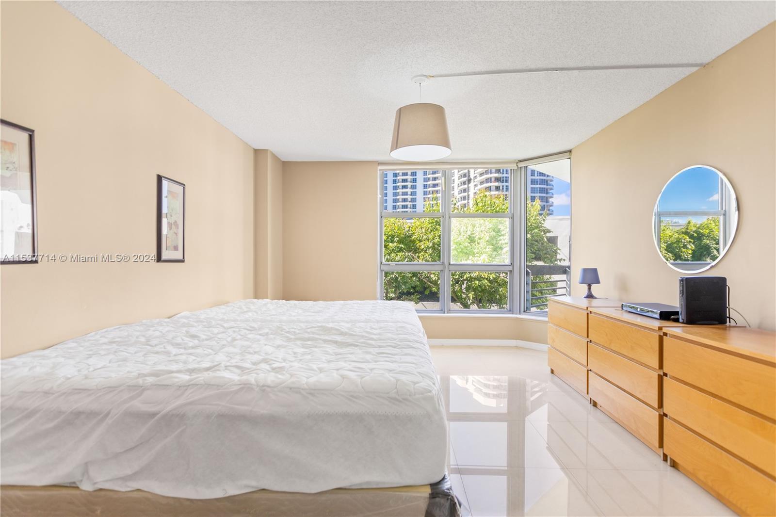 19101 Mystic Pointe Dr 303, Aventura, Florida 33180, 2 Bedrooms Bedrooms, ,2 BathroomsBathrooms,Residentiallease,For Rent,19101 Mystic Pointe Dr 303,A11537714