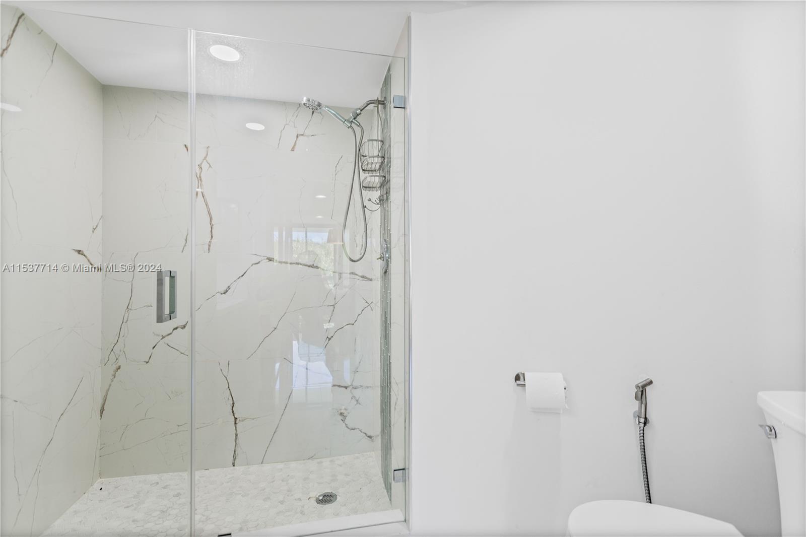 19101 Mystic Pointe Dr 303, Aventura, Florida 33180, 2 Bedrooms Bedrooms, ,2 BathroomsBathrooms,Residentiallease,For Rent,19101 Mystic Pointe Dr 303,A11537714