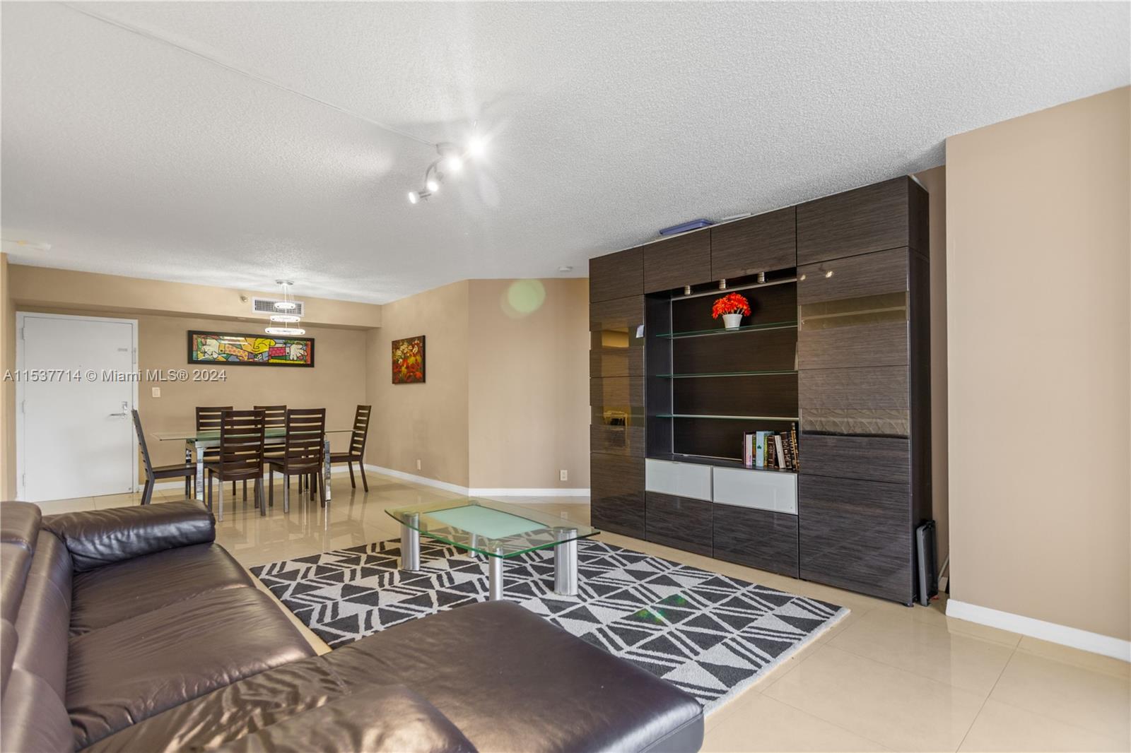 19101 Mystic Pointe Dr 303, Aventura, Florida 33180, 2 Bedrooms Bedrooms, ,2 BathroomsBathrooms,Residentiallease,For Rent,19101 Mystic Pointe Dr 303,A11537714