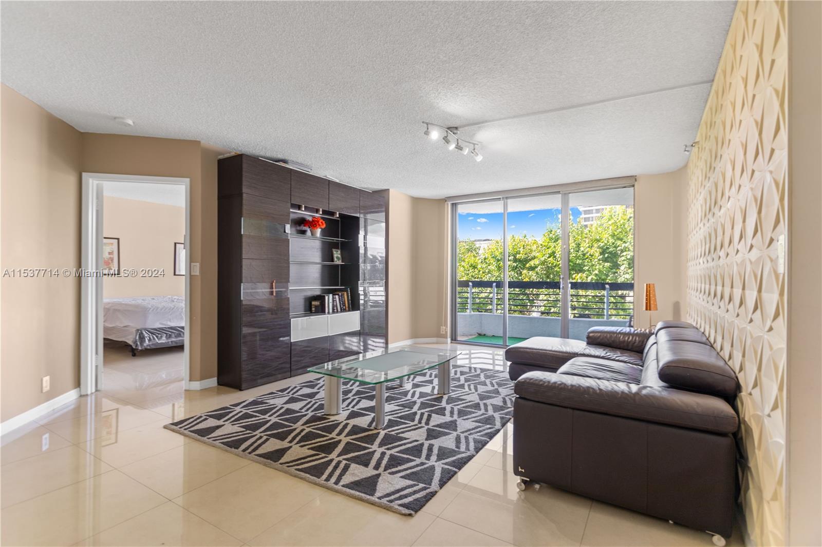 19101 Mystic Pointe Dr 303, Aventura, Florida 33180, 2 Bedrooms Bedrooms, ,2 BathroomsBathrooms,Residentiallease,For Rent,19101 Mystic Pointe Dr 303,A11537714