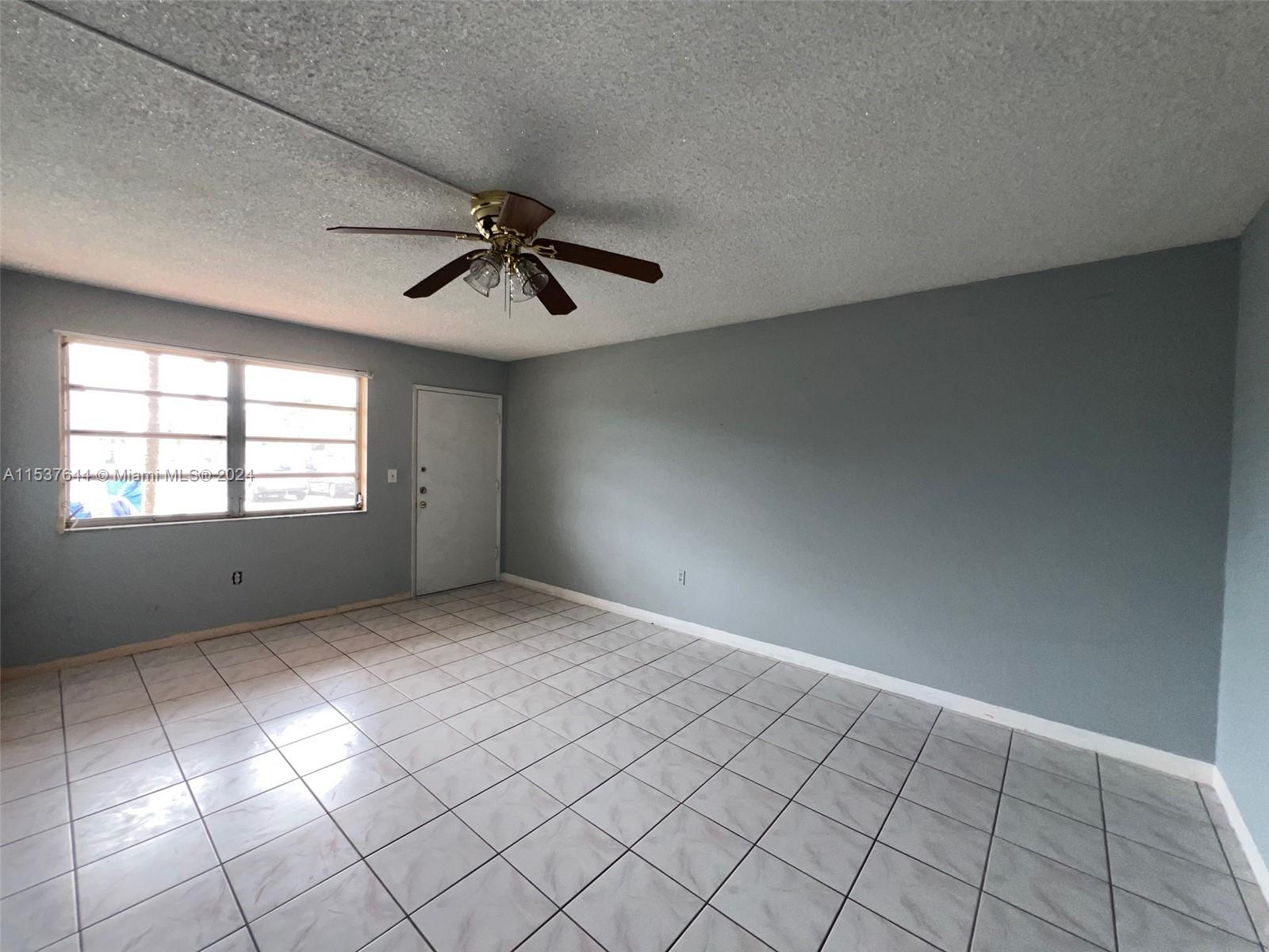 20320 NE 2nd Ave 12, Miami Gardens, FL 33179, 1 Bedroom Bedrooms, ,1 BathroomBathrooms,Residential,For Sale,2nd Ave,A11537644