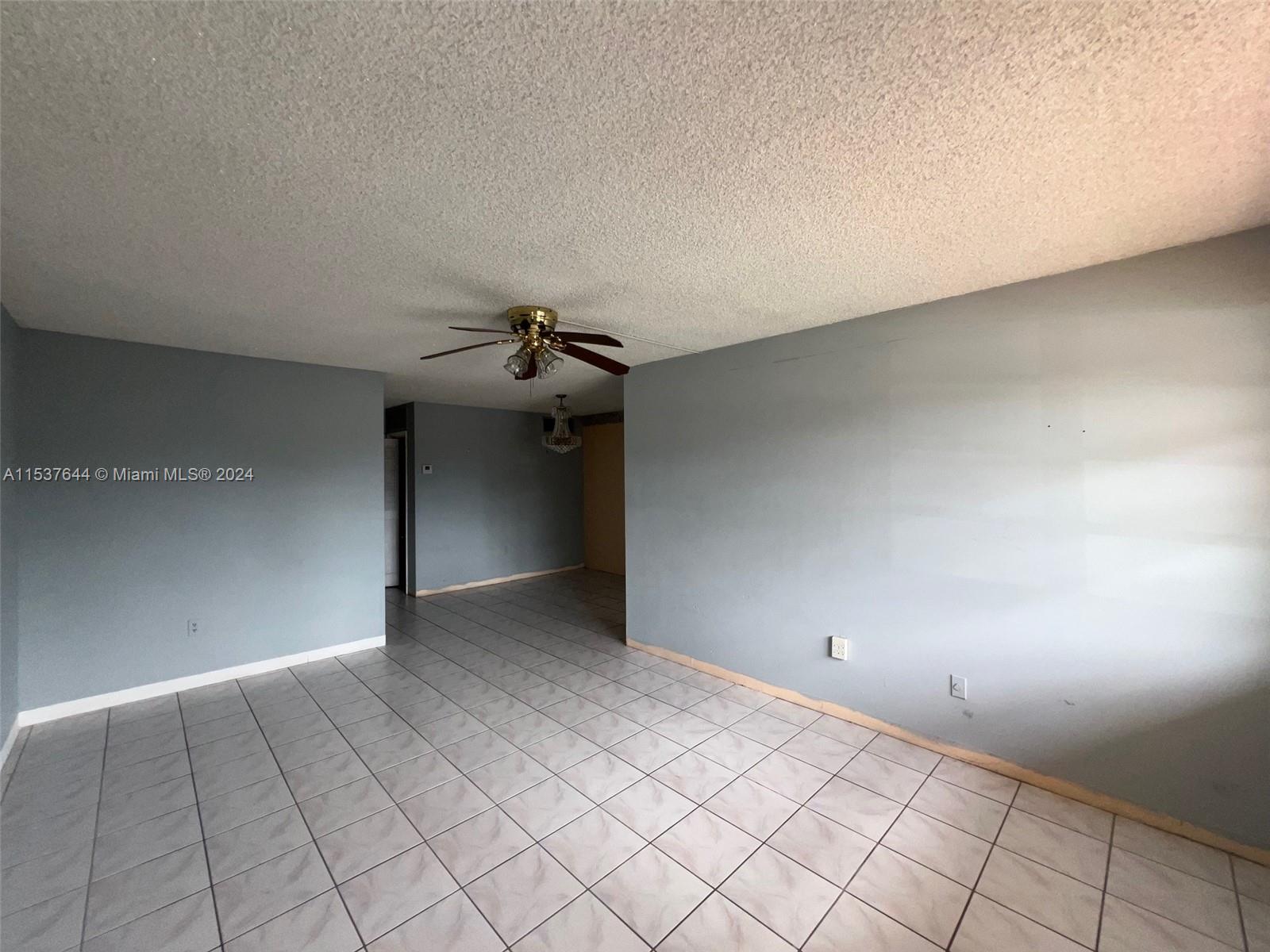 20320 NE 2nd Ave 12, Miami Gardens, FL 33179, 1 Bedroom Bedrooms, ,1 BathroomBathrooms,Residential,For Sale,2nd Ave,A11537644