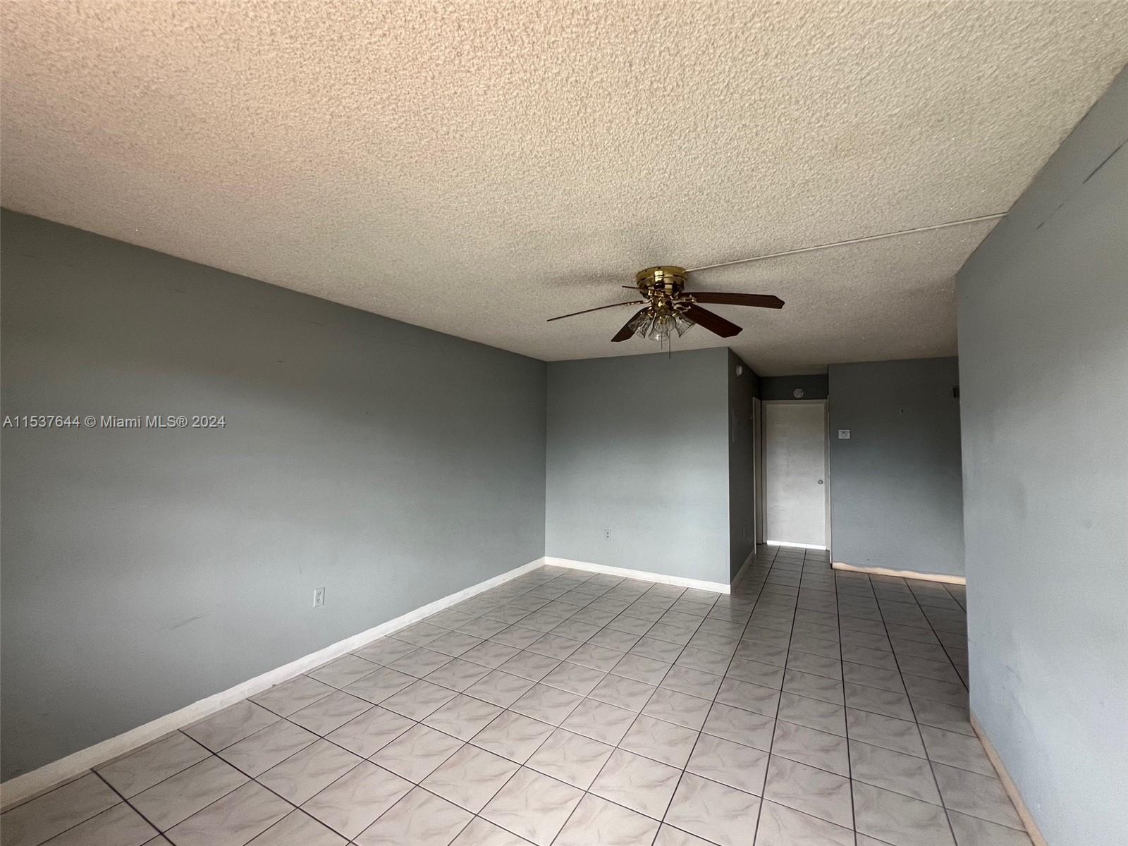 20320 NE 2nd Ave 12, Miami Gardens, FL 33179, 1 Bedroom Bedrooms, ,1 BathroomBathrooms,Residential,For Sale,2nd Ave,A11537644