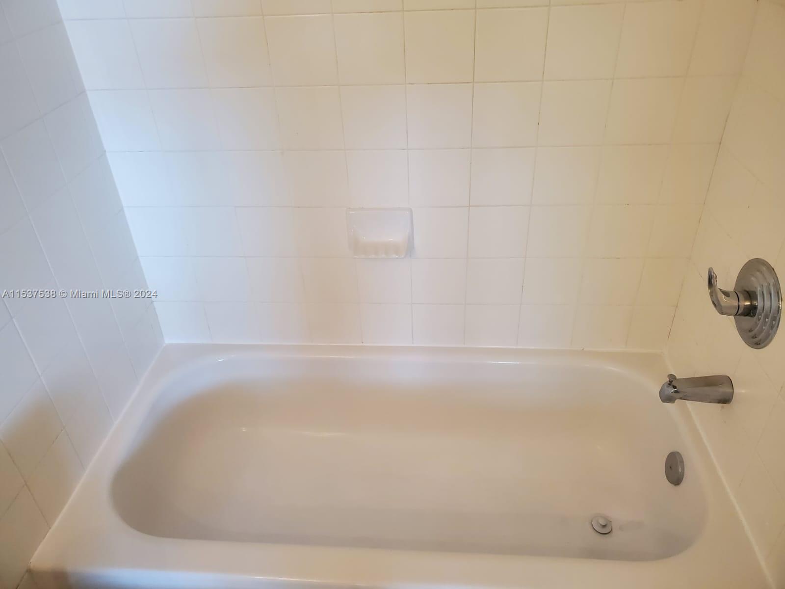 980 NE 33rd Ter 202, Homestead, Florida 33033, 2 Bedrooms Bedrooms, ,2 BathroomsBathrooms,Residential,For Sale,980 NE 33rd Ter 202,A11537538