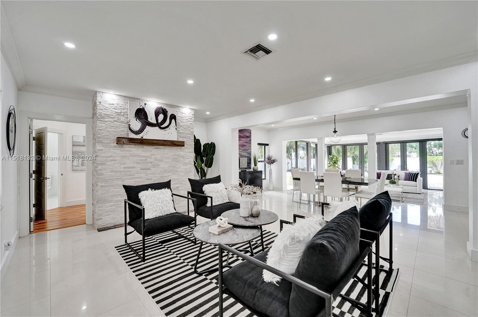 549 NE 12th Ave, Fort Lauderdale, FL, 33301 United States, 4 Bedrooms Bedrooms, ,4 BathroomsBathrooms,Residential,For Sale,NE 12th Ave,A11518132