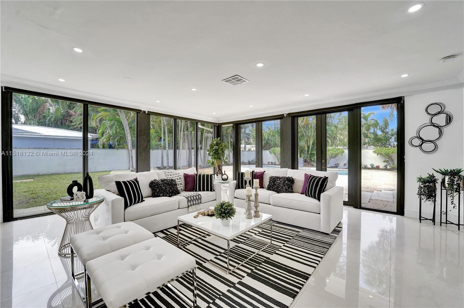 549 NE 12th Ave, Fort Lauderdale, FL, 33301 United States, 4 Bedrooms Bedrooms, ,4 BathroomsBathrooms,Residential,For Sale,NE 12th Ave,A11518132