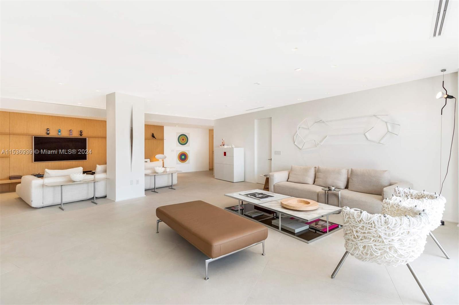 9601 Collins Ave, Bal Harbour, FL, 33154 United States, 2 Bedrooms Bedrooms, ,2 BathroomsBathrooms,Residential,For Sale,Collins Ave,A11536939