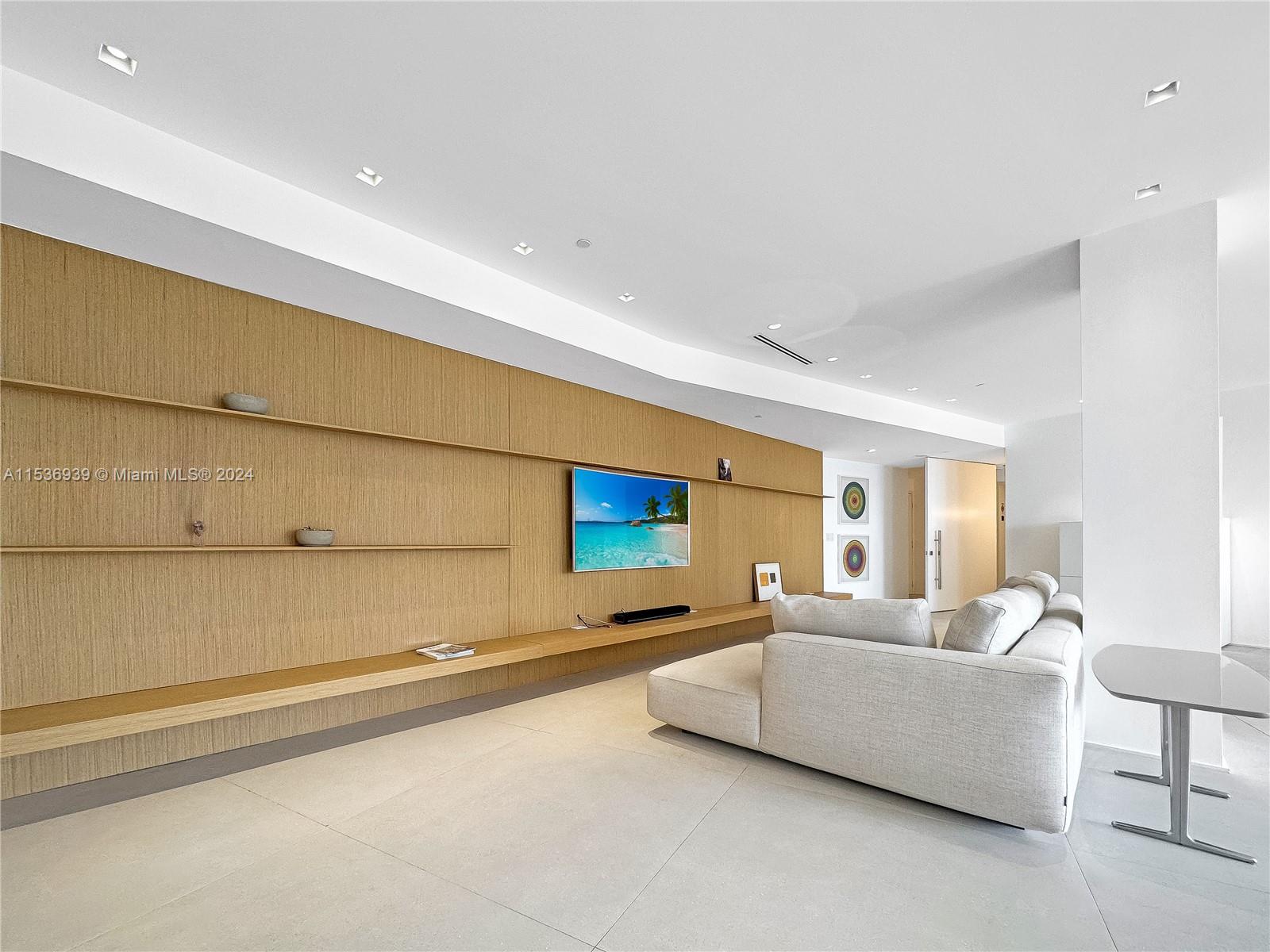 9601 Collins Ave, Bal Harbour, FL, 33154 United States, 2 Bedrooms Bedrooms, ,2 BathroomsBathrooms,Residential,For Sale,Collins Ave,A11536939