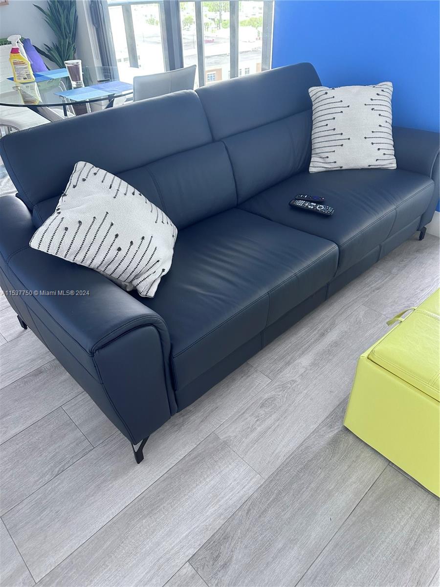 121 NE 34th St 1415, Miami, Florida 33137, 1 Bedroom Bedrooms, ,1 BathroomBathrooms,Residentiallease,For Rent,121 NE 34th St 1415,A11537750