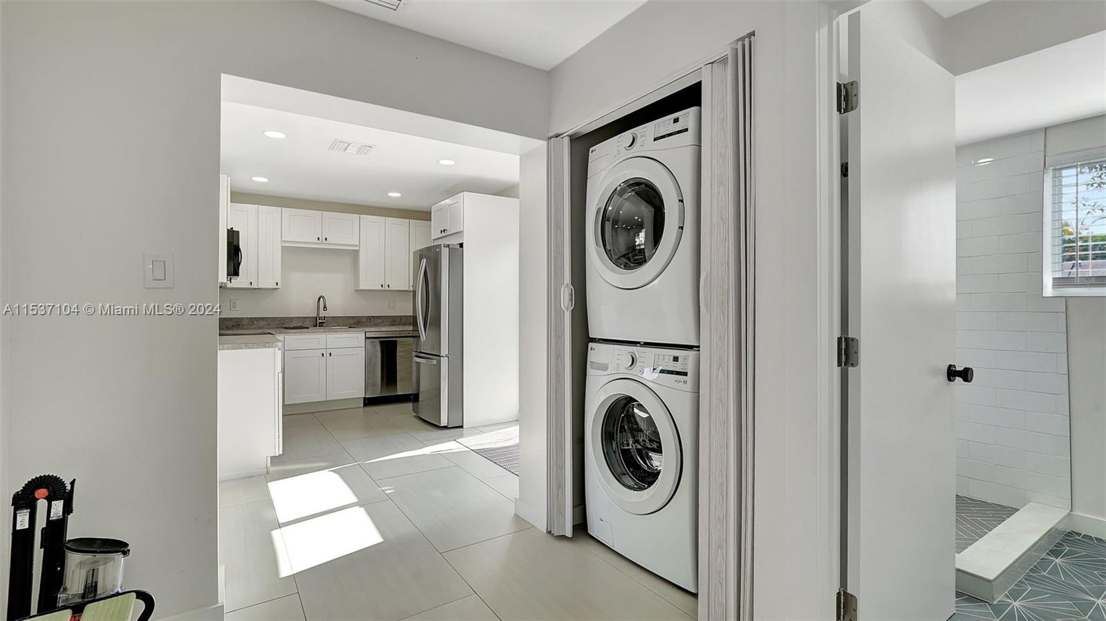 1621 47th Ter, Fort Lauderdale, FL, 33317 United States, 3 Bedrooms Bedrooms, ,2 BathroomsBathrooms,Residential,For Sale,47th Ter,A11537104