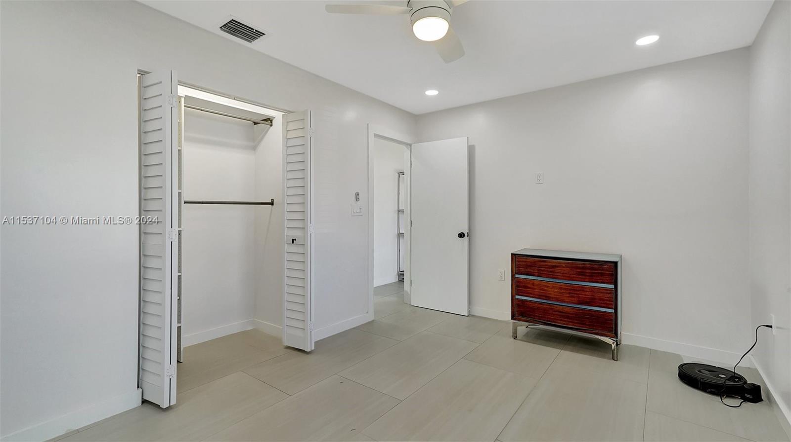 1621 47th Ter, Fort Lauderdale, FL, 33317 United States, 3 Bedrooms Bedrooms, ,2 BathroomsBathrooms,Residential,For Sale,47th Ter,A11537104