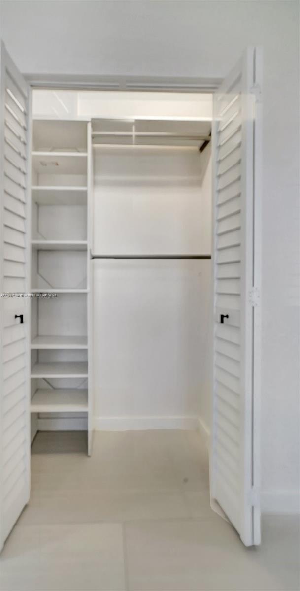 1621 47th Ter, Fort Lauderdale, FL, 33317 United States, 3 Bedrooms Bedrooms, ,2 BathroomsBathrooms,Residential,For Sale,47th Ter,A11537104