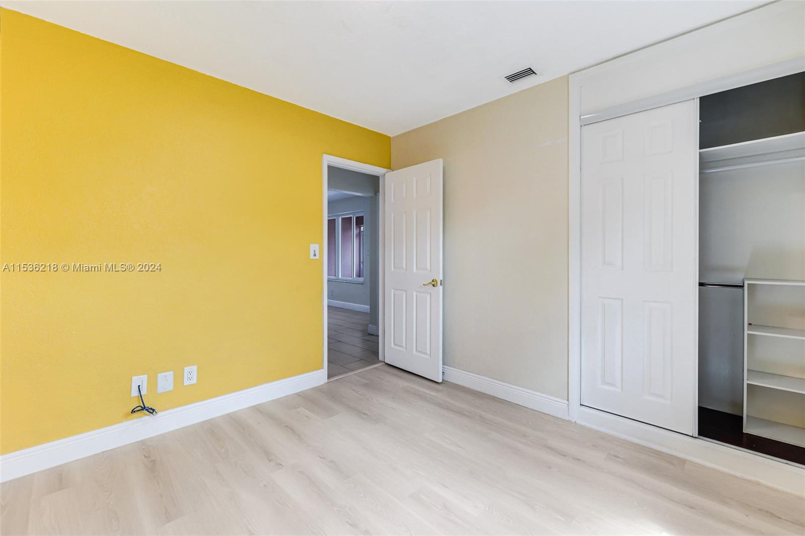 1212 N 31st Ct, Hollywood, Florida 33021, 3 Bedrooms Bedrooms, ,2 BathroomsBathrooms,Residential,For Sale,1212 N 31st Ct,A11536218