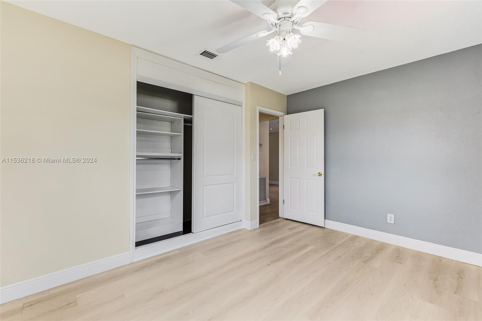 1212 N 31st Ct, Hollywood, Florida 33021, 3 Bedrooms Bedrooms, ,2 BathroomsBathrooms,Residential,For Sale,1212 N 31st Ct,A11536218