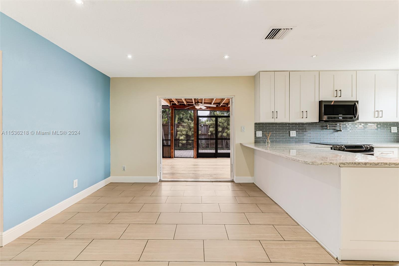 1212 N 31st Ct, Hollywood, Florida 33021, 3 Bedrooms Bedrooms, ,2 BathroomsBathrooms,Residential,For Sale,1212 N 31st Ct,A11536218