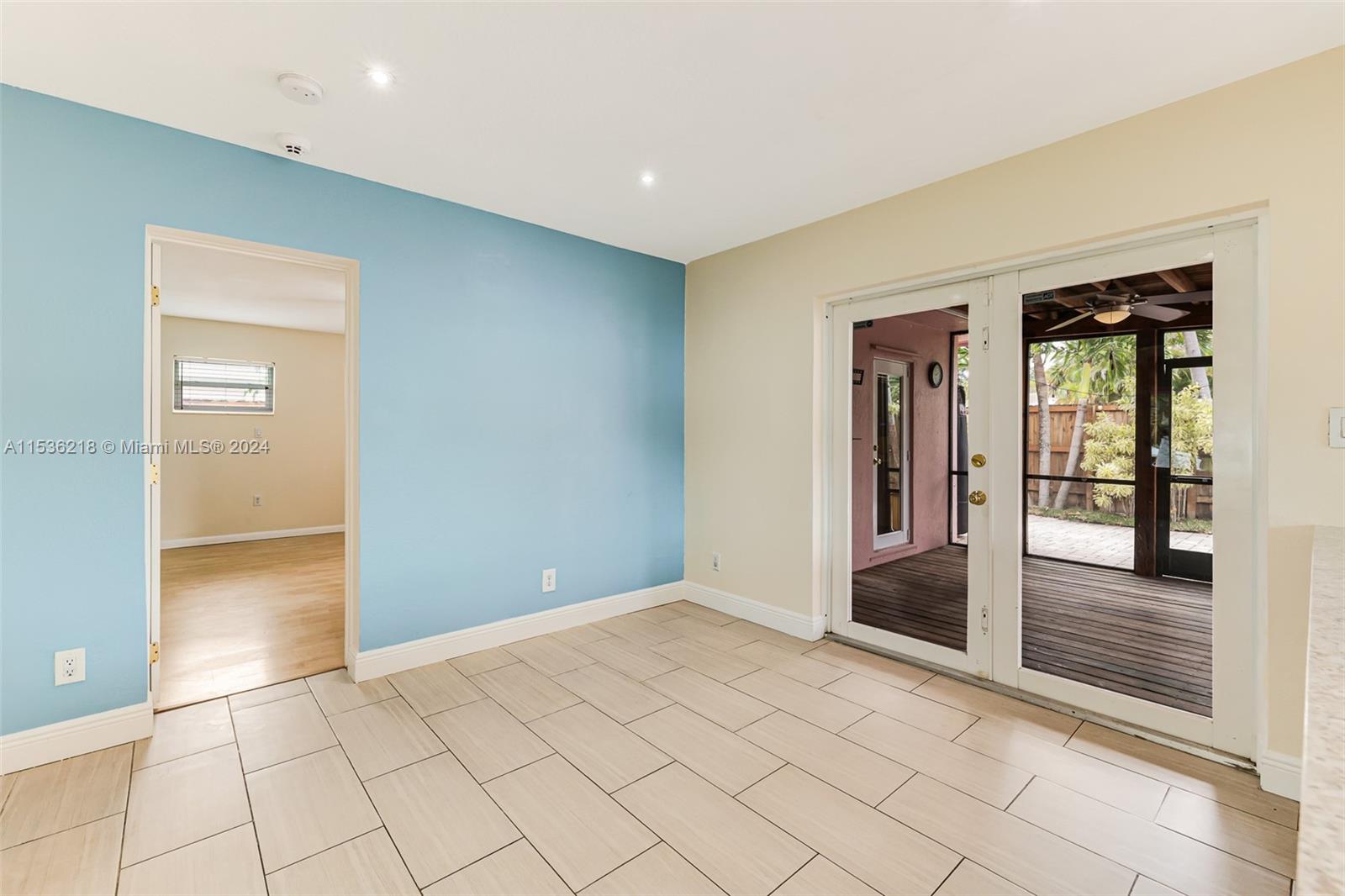 1212 N 31st Ct, Hollywood, Florida 33021, 3 Bedrooms Bedrooms, ,2 BathroomsBathrooms,Residential,For Sale,1212 N 31st Ct,A11536218