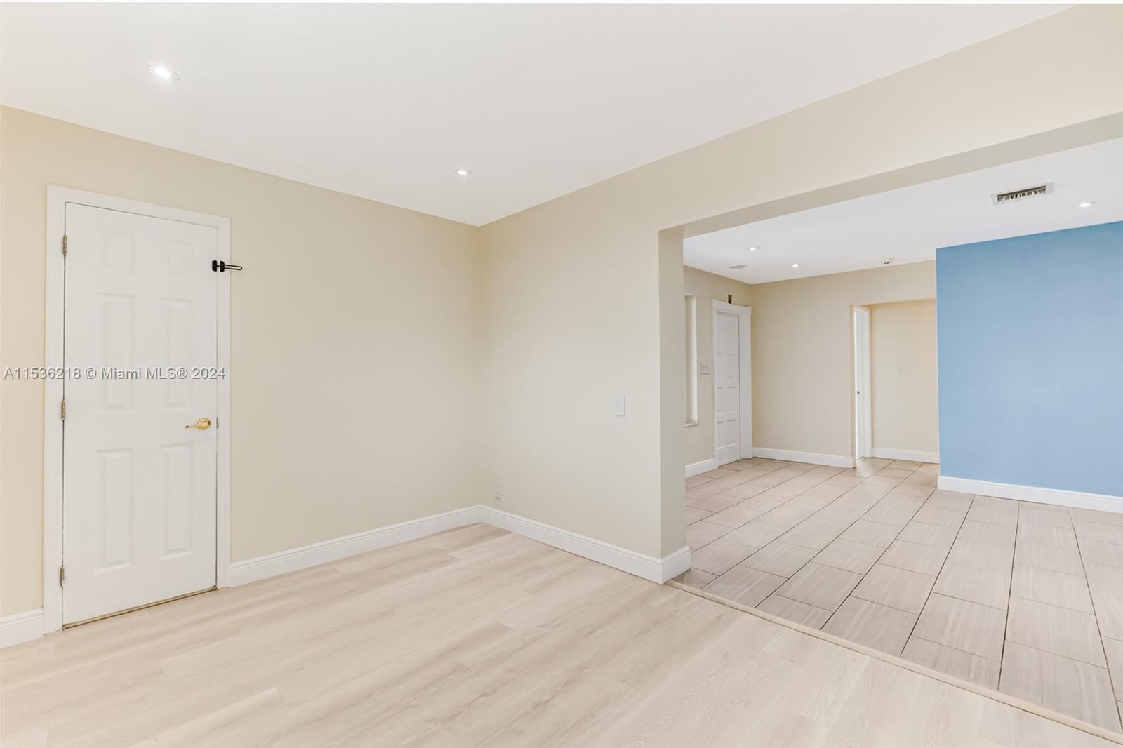 1212 N 31st Ct, Hollywood, Florida 33021, 3 Bedrooms Bedrooms, ,2 BathroomsBathrooms,Residential,For Sale,1212 N 31st Ct,A11536218