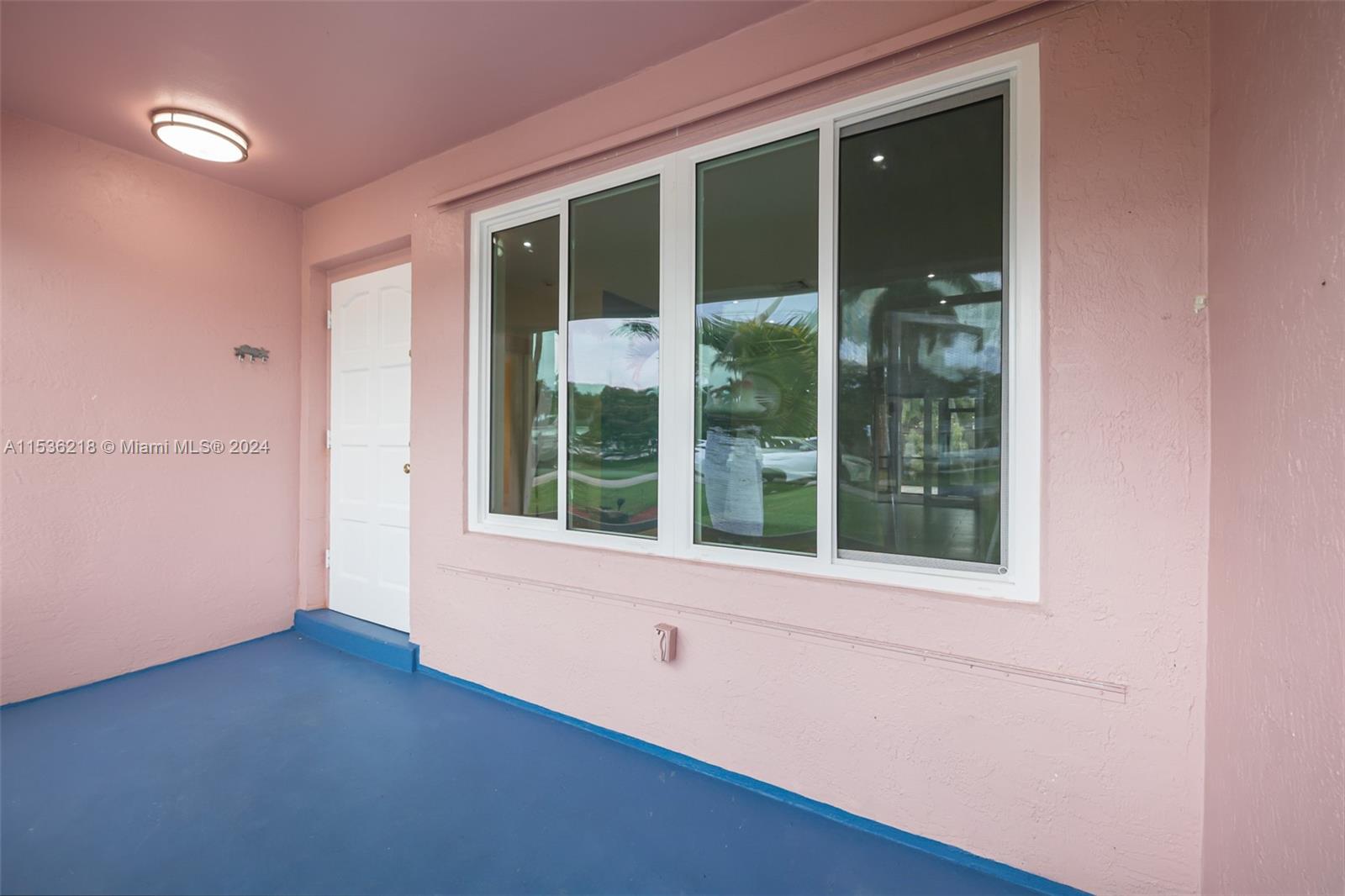 1212 N 31st Ct, Hollywood, Florida 33021, 3 Bedrooms Bedrooms, ,2 BathroomsBathrooms,Residential,For Sale,1212 N 31st Ct,A11536218