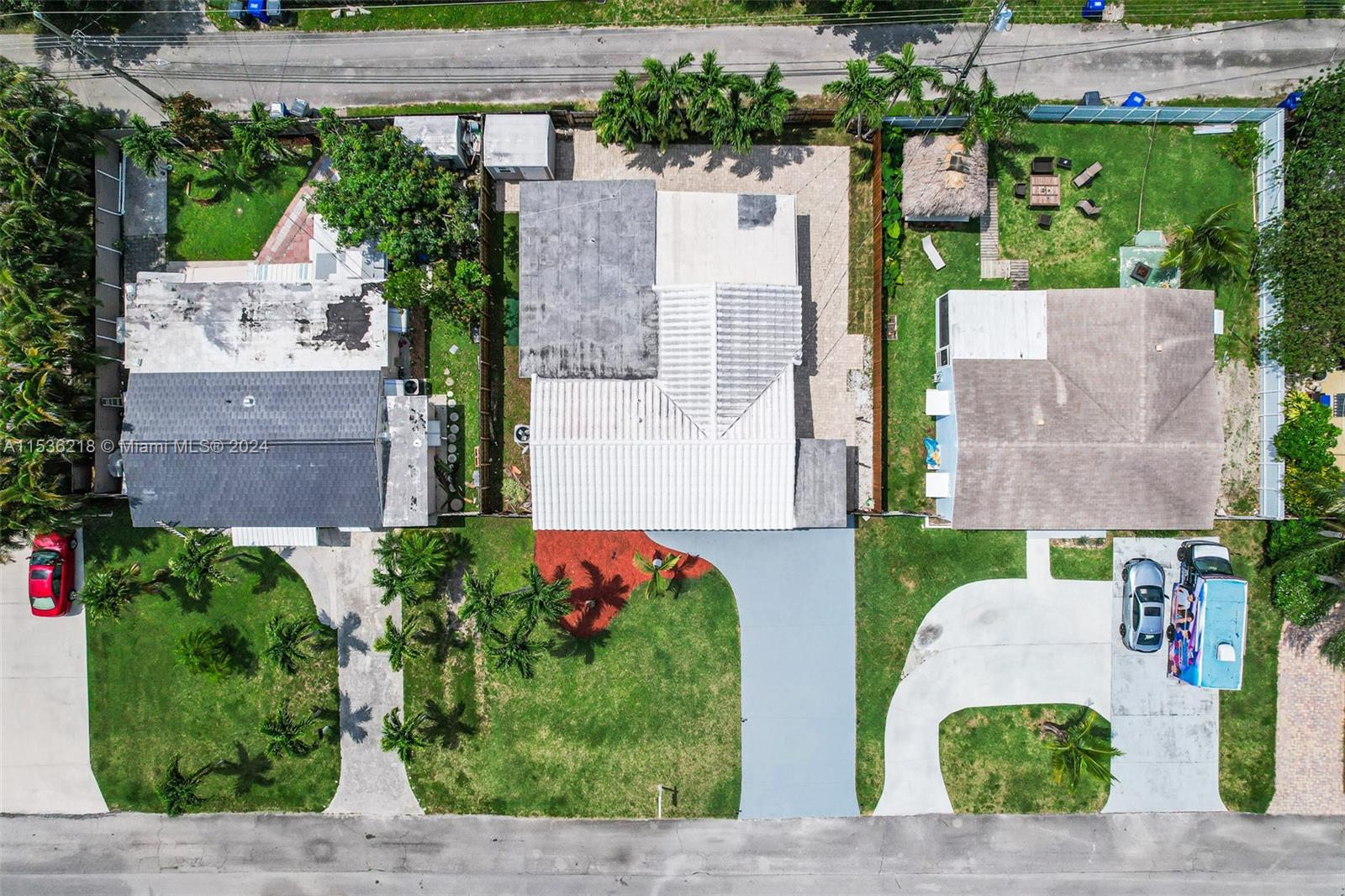 1212 N 31st Ct, Hollywood, Florida 33021, 3 Bedrooms Bedrooms, ,2 BathroomsBathrooms,Residential,For Sale,1212 N 31st Ct,A11536218