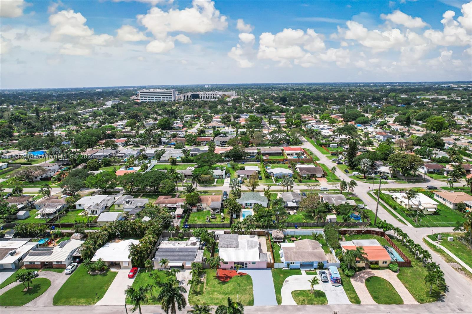 1212 N 31st Ct, Hollywood, Florida 33021, 3 Bedrooms Bedrooms, ,2 BathroomsBathrooms,Residential,For Sale,1212 N 31st Ct,A11536218