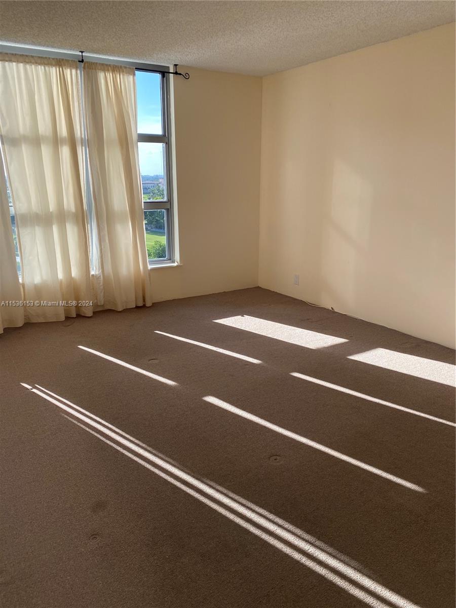 3400 NE 192nd St 1007, Aventura, Florida 33180, 2 Bedrooms Bedrooms, ,2 BathroomsBathrooms,Residentiallease,For Rent,3400 NE 192nd St 1007,A11536153