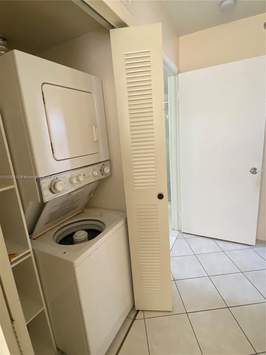 3400 NE 192nd St 1007, Aventura, Florida 33180, 2 Bedrooms Bedrooms, ,2 BathroomsBathrooms,Residentiallease,For Rent,3400 NE 192nd St 1007,A11536153