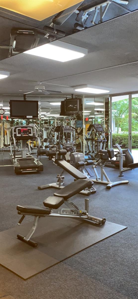 3400 NE 192nd St 1007, Aventura, Florida 33180, 2 Bedrooms Bedrooms, ,2 BathroomsBathrooms,Residentiallease,For Rent,3400 NE 192nd St 1007,A11536153