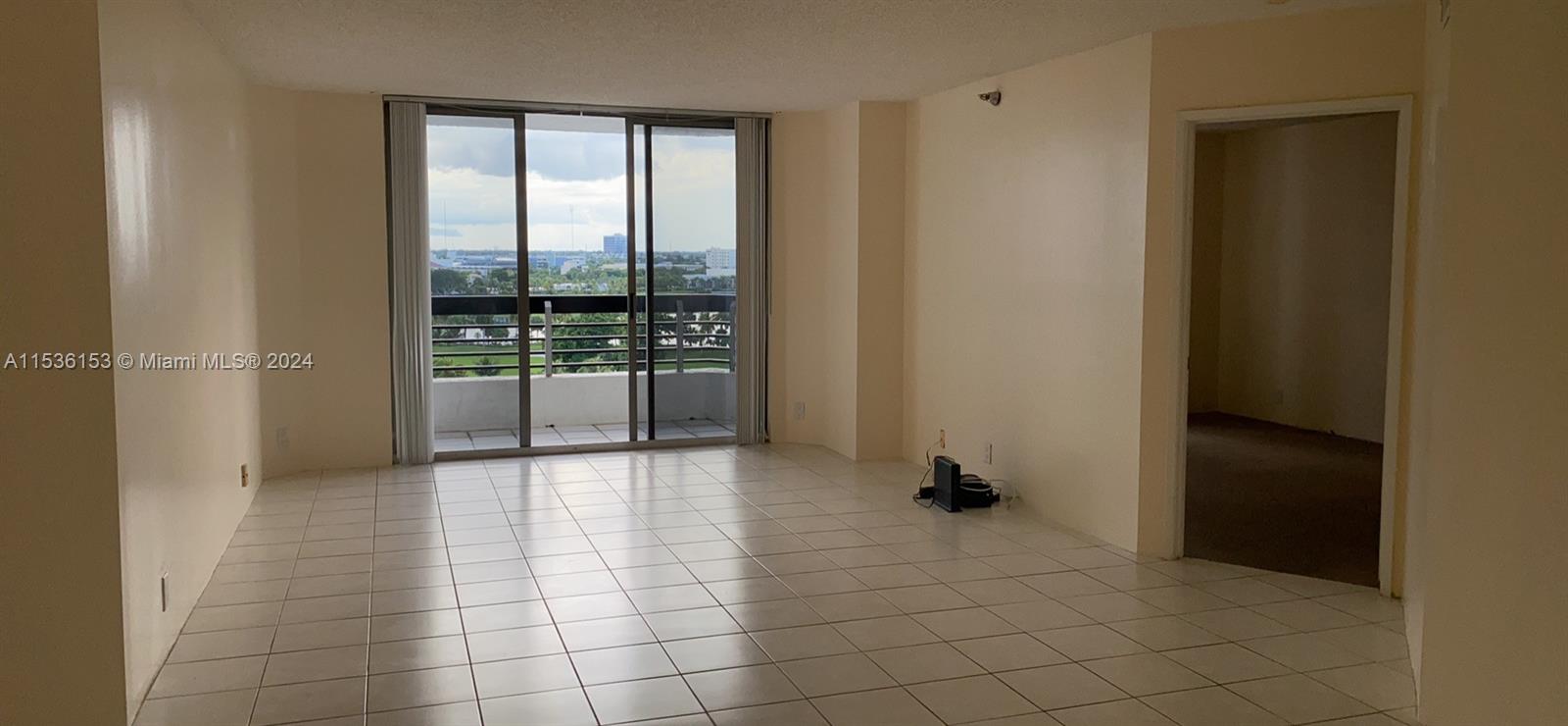3400 NE 192nd St 1007, Aventura, Florida 33180, 2 Bedrooms Bedrooms, ,2 BathroomsBathrooms,Residentiallease,For Rent,3400 NE 192nd St 1007,A11536153