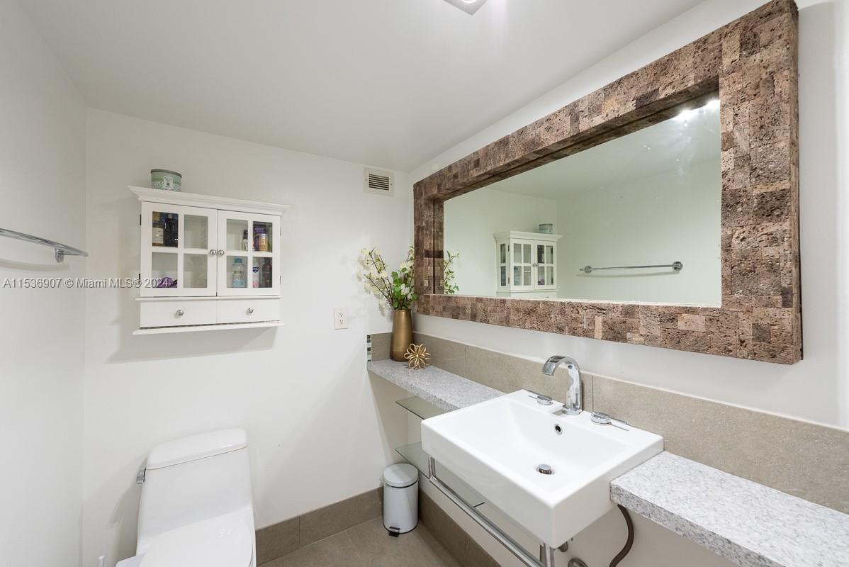 2780 183rd St, Aventura, FL, 33160 United States, 2 Bedrooms Bedrooms, ,2 BathroomsBathrooms,Residential,For Sale,183rd St,A11536907