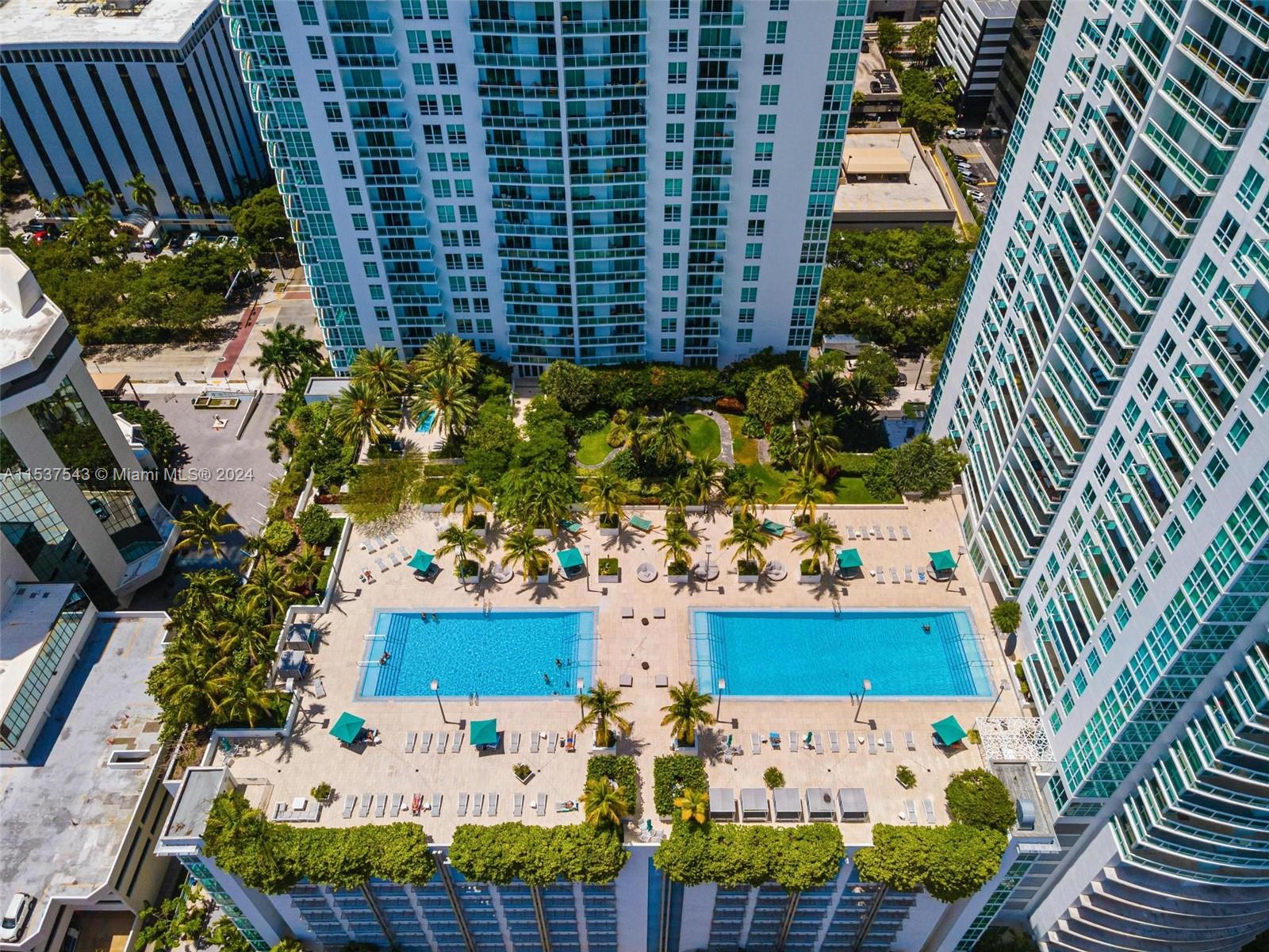 950 Brickell Bay Dr 4511, Miami, Florida 33131, 1 Bedroom Bedrooms, ,2 BathroomsBathrooms,Residentiallease,For Rent,950 Brickell Bay Dr 4511,A11537543
