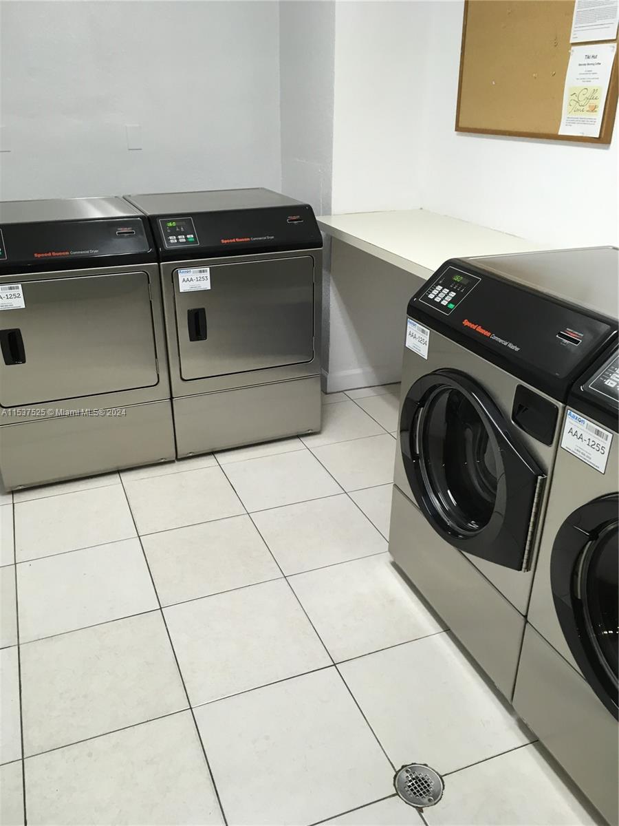 3000 S Ocean Dr 214, Hollywood, Florida 33019, 1 Bedroom Bedrooms, ,1 BathroomBathrooms,Residentiallease,For Rent,3000 S Ocean Dr 214,A11537525