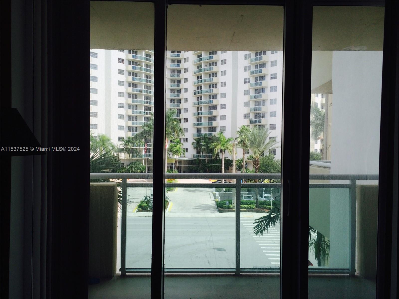 3000 S Ocean Dr 214, Hollywood, Florida 33019, 1 Bedroom Bedrooms, ,1 BathroomBathrooms,Residentiallease,For Rent,3000 S Ocean Dr 214,A11537525