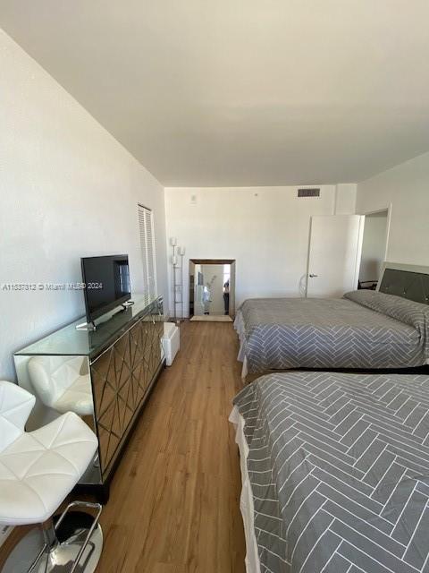 2829 Indian Creek Dr 408, Miami Beach, Florida 33140, 1 Bedroom Bedrooms, ,1 BathroomBathrooms,Residential,For Sale,2829 Indian Creek Dr 408,A11537812