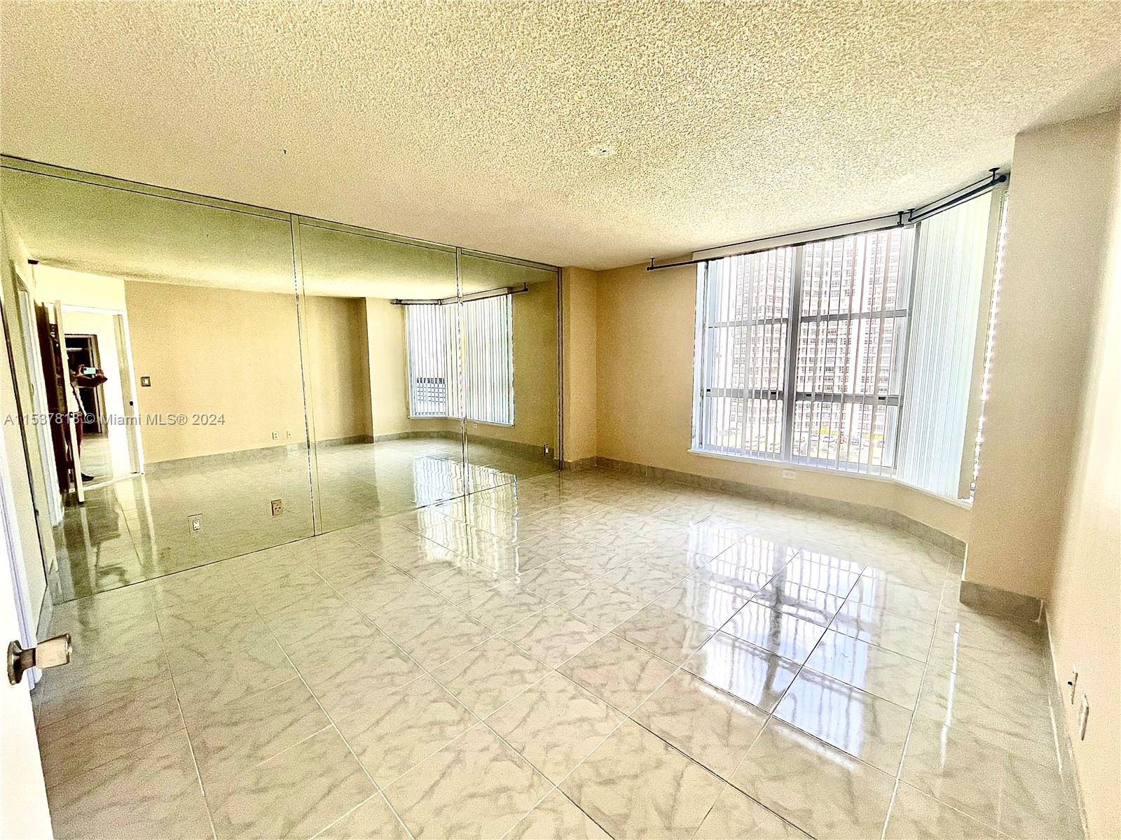 3600 Mystic Pointe Dr 1117, Aventura, Florida 33180, 2 Bedrooms Bedrooms, ,2 BathroomsBathrooms,Residentiallease,For Rent,3600 Mystic Pointe Dr 1117,A11537818