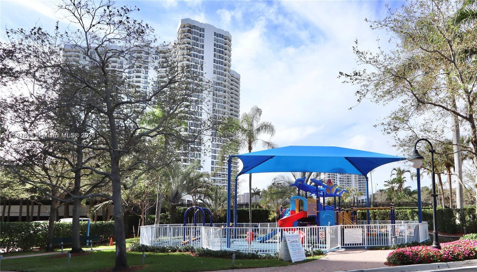 3600 Mystic Pointe Dr 1117, Aventura, Florida 33180, 2 Bedrooms Bedrooms, ,2 BathroomsBathrooms,Residentiallease,For Rent,3600 Mystic Pointe Dr 1117,A11537818