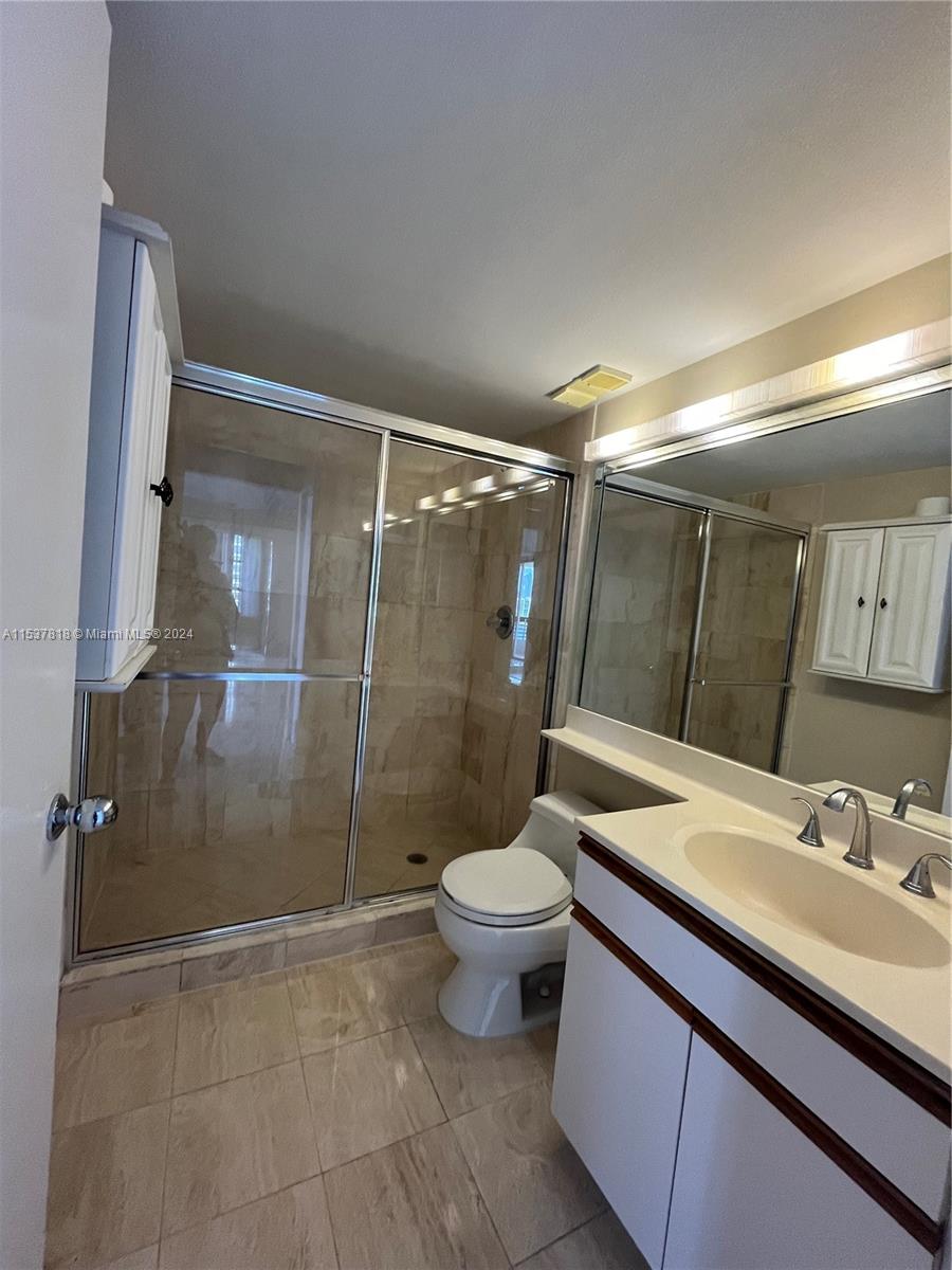 3600 Mystic Pointe Dr 1117, Aventura, Florida 33180, 2 Bedrooms Bedrooms, ,2 BathroomsBathrooms,Residentiallease,For Rent,3600 Mystic Pointe Dr 1117,A11537818