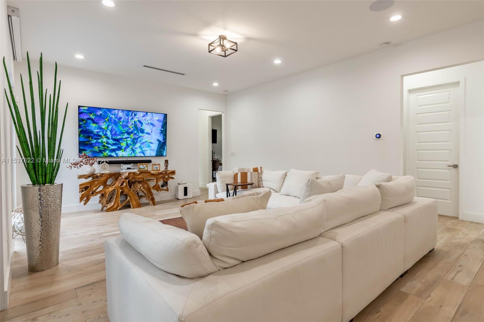 29371 SW 173rd Ct, Homestead, Florida 33030, 5 Bedrooms Bedrooms, ,4 BathroomsBathrooms,Residential,For Sale,29371 SW 173rd Ct,A11537822