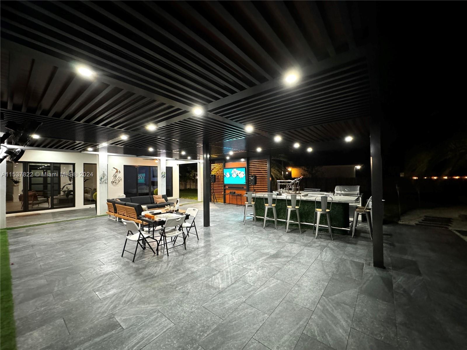 29371 SW 173rd Ct, Homestead, Florida 33030, 5 Bedrooms Bedrooms, ,4 BathroomsBathrooms,Residential,For Sale,29371 SW 173rd Ct,A11537822