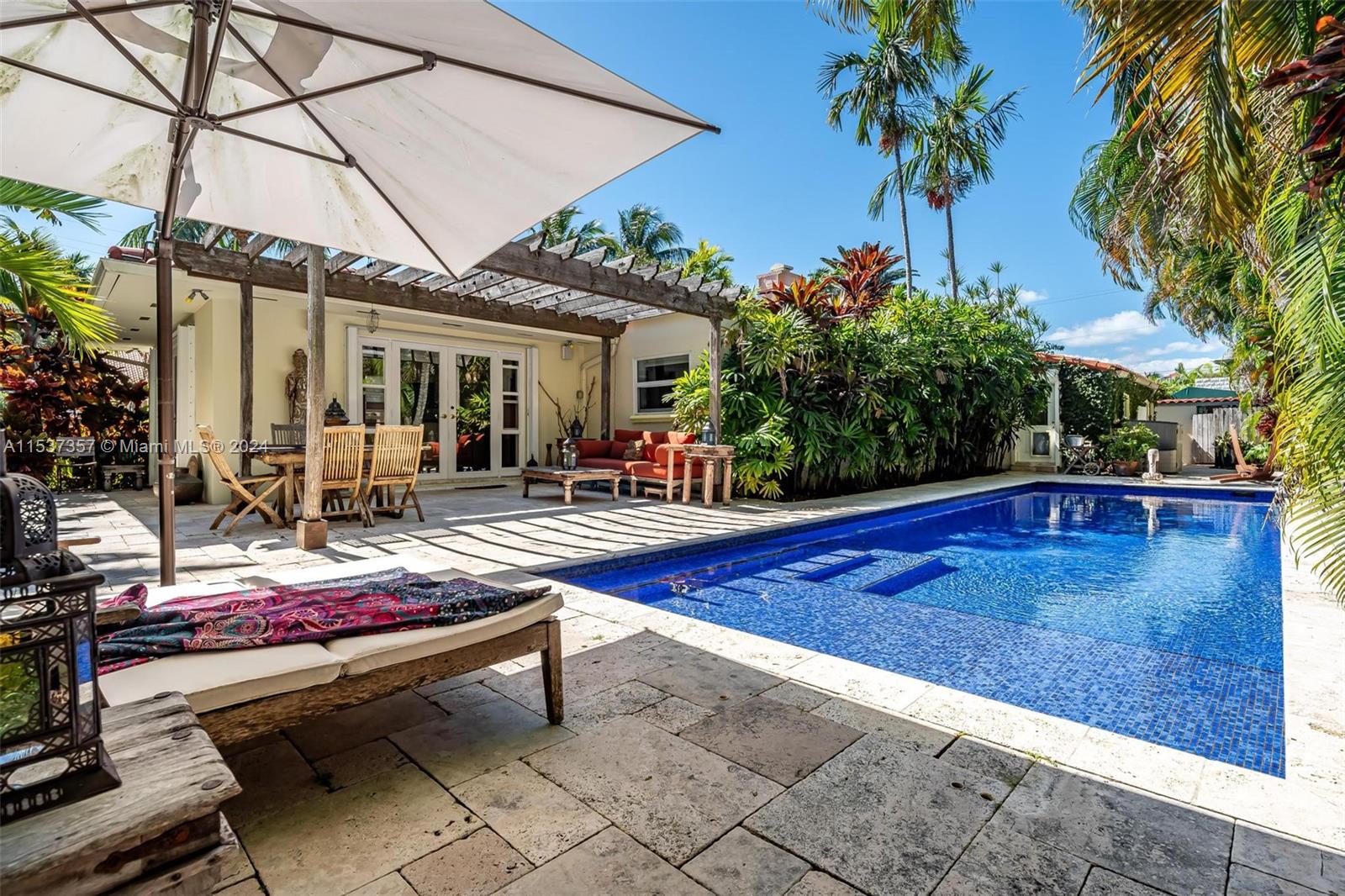 3701 Chase Ave, Miami Beach, FL, 33140 United States, 4 Bedrooms Bedrooms, ,3 BathroomsBathrooms,Residential,For Sale,Chase Ave,A11537357