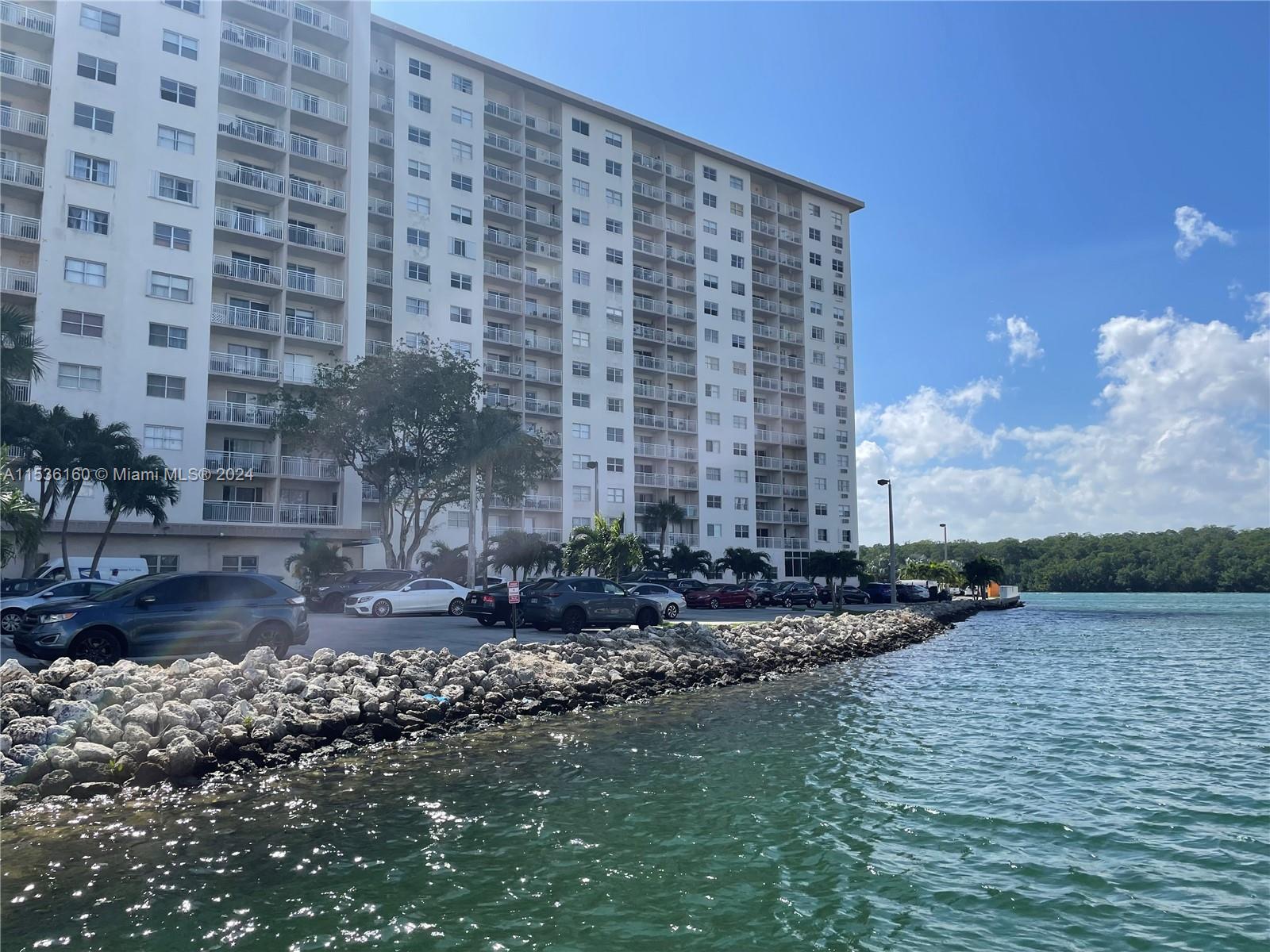 400 Kings Point Dr, Sunny Isles Beach, FL, 33160 United States, 1 Bedroom Bedrooms, ,1 BathroomBathrooms,Residential,For Sale,Kings Point Dr,A11536160