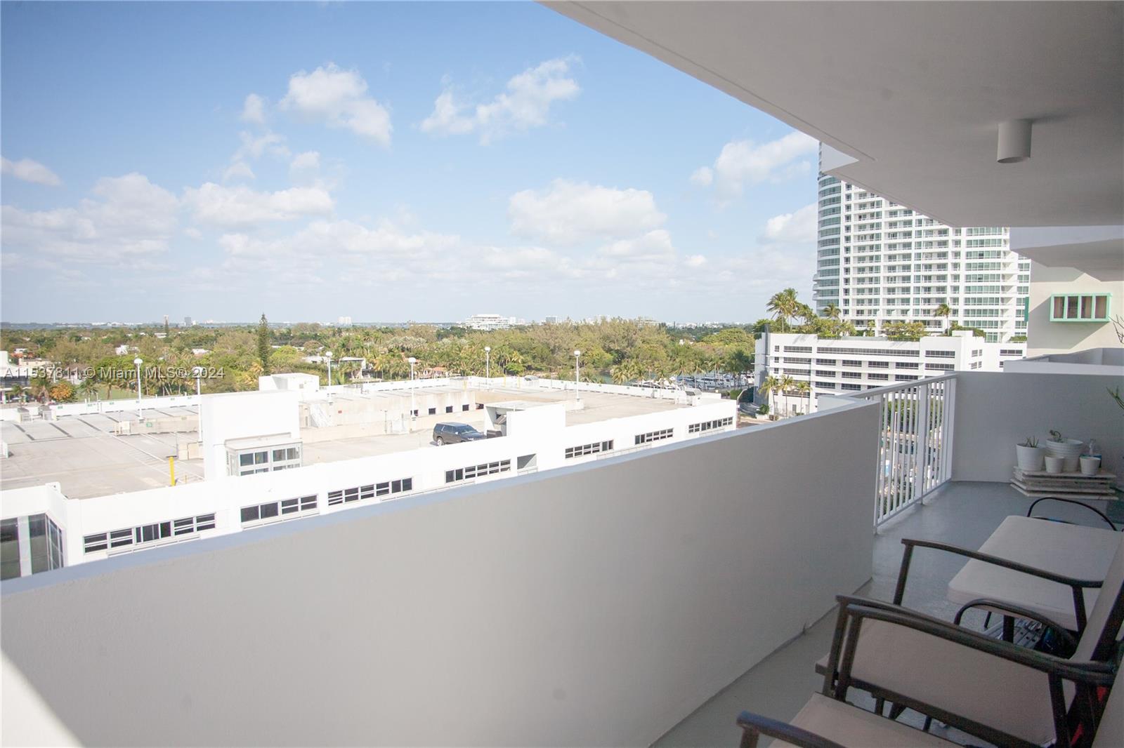 4301 Collins Ave 902, Miami Beach, Florida 33140, 2 Bedrooms Bedrooms, ,2 BathroomsBathrooms,Residentiallease,For Rent,4301 Collins Ave 902,A11537811