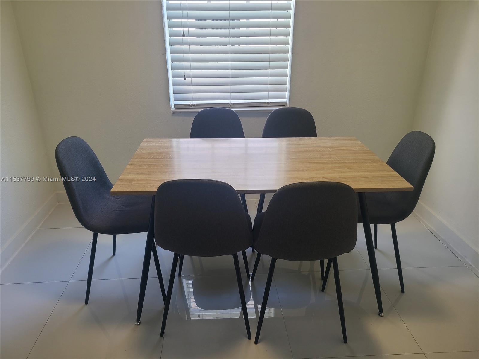 812 86th St 1, Miami Beach, Florida 33141, 3 Bedrooms Bedrooms, ,2 BathroomsBathrooms,Residentiallease,For Rent,812 86th St 1,A11537799