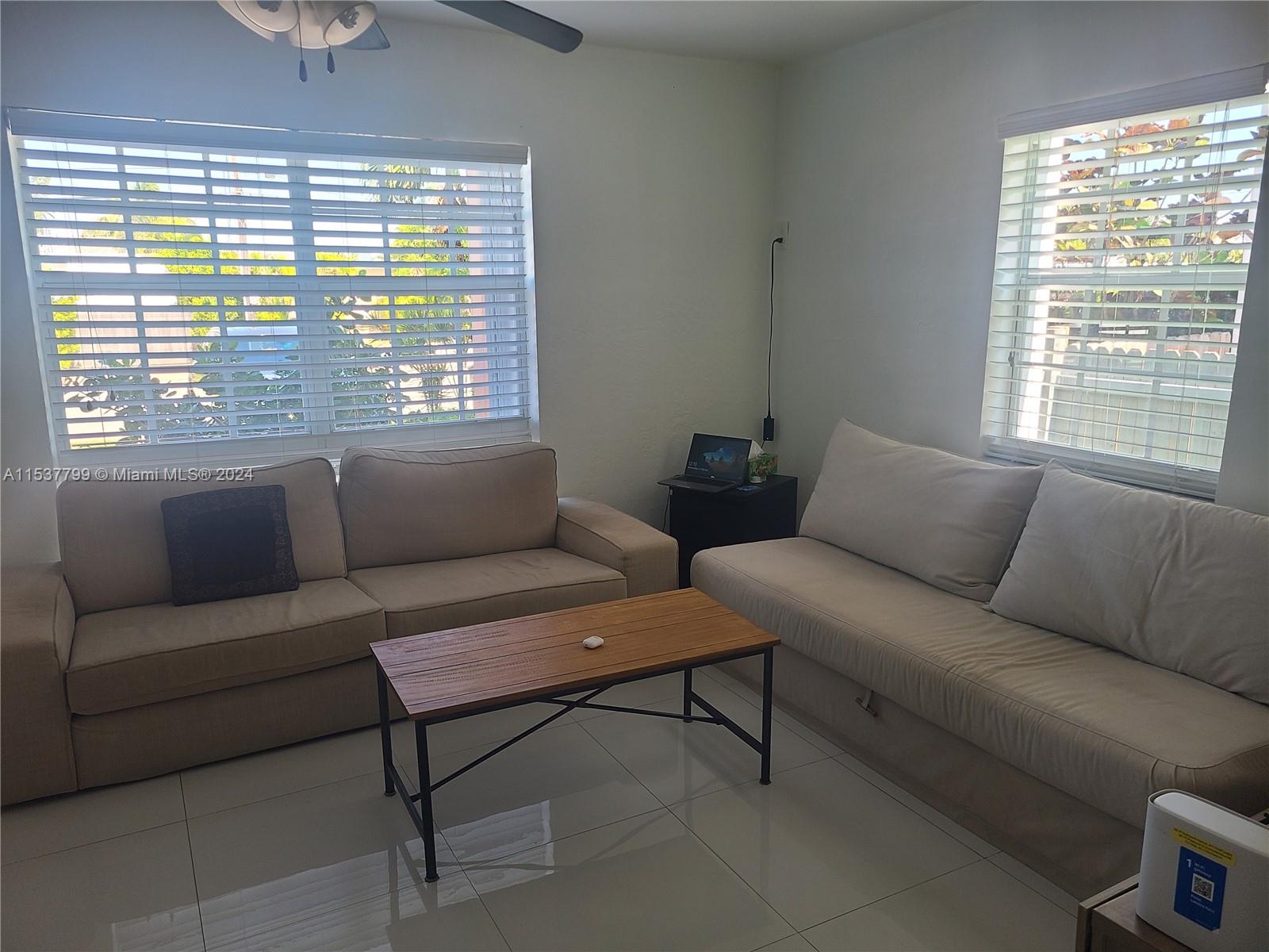 812 86th St 1, Miami Beach, Florida 33141, 3 Bedrooms Bedrooms, ,2 BathroomsBathrooms,Residentiallease,For Rent,812 86th St 1,A11537799