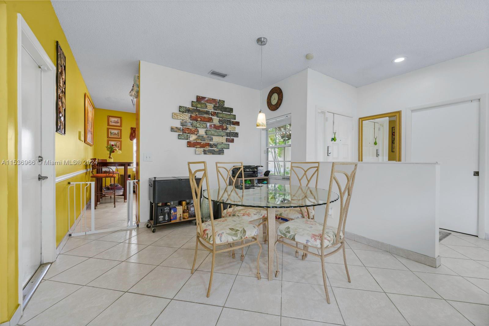 894 179th Ave, Pembroke Pines, FL, 33029 United States, 3 Bedrooms Bedrooms, ,2 BathroomsBathrooms,Residential,For Sale,179th Ave,A11536966