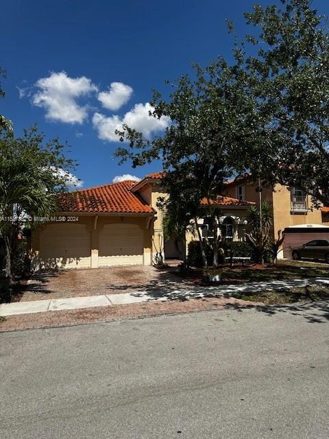 2710 SW 154th Ct, Miami, Florida 33185, 3 Bedrooms Bedrooms, ,2 BathroomsBathrooms,Residentiallease,For Rent,2710 SW 154th Ct,A11537862