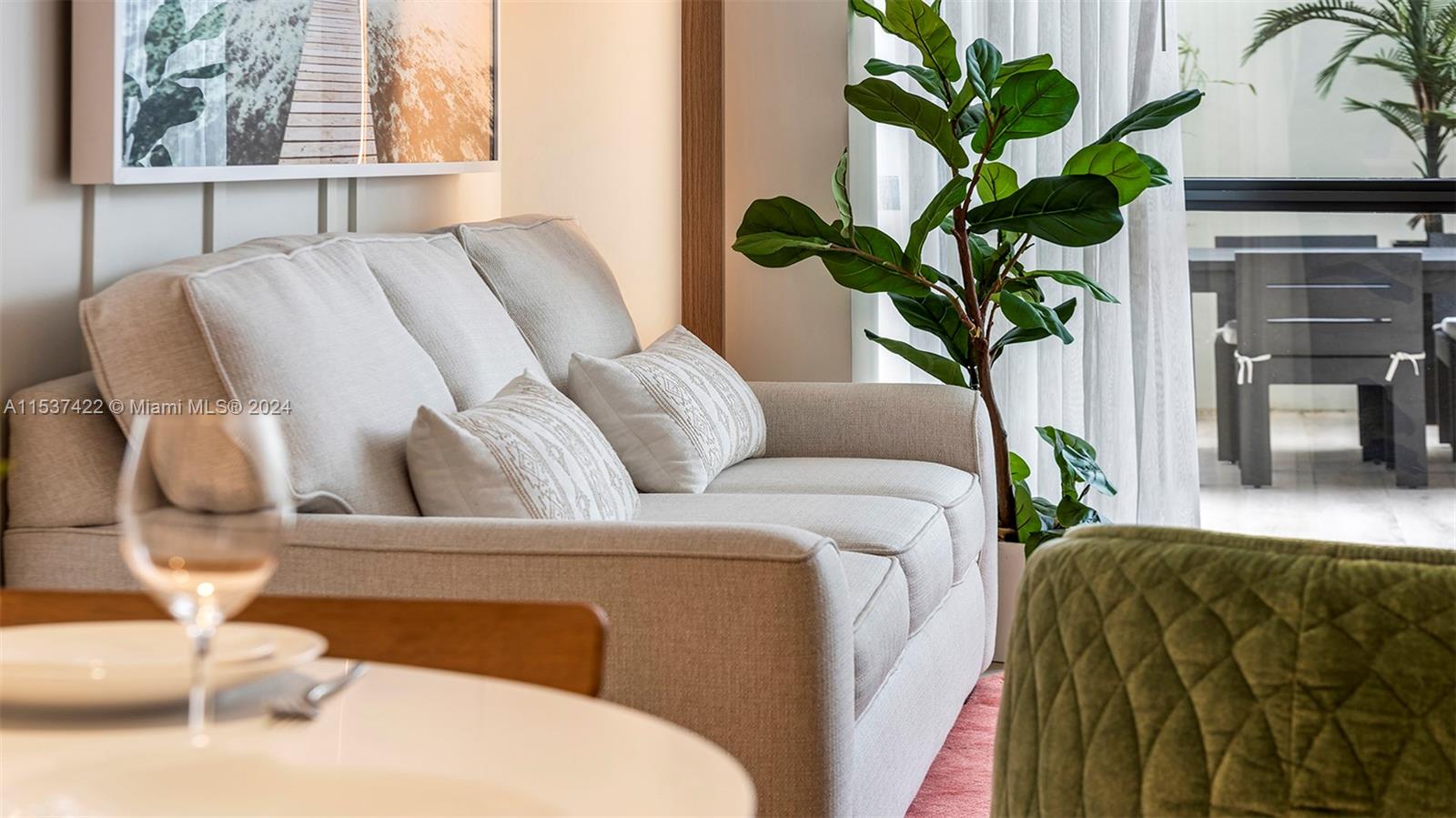 2201 Collins Ave 711, Miami Beach, Florida 33139, 2 Bedrooms Bedrooms, ,2 BathroomsBathrooms,Residential,For Sale,2201 Collins Ave 711,A11537422